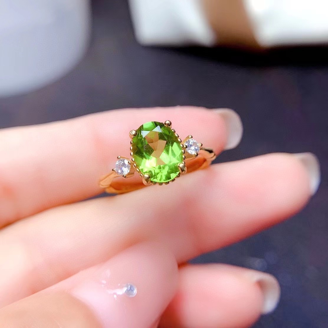 Peridot Ring Image 5