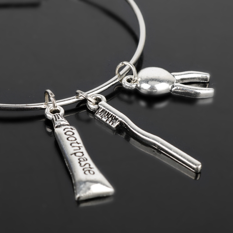 Barber Wash Cut And Blow Bracelet - Image 4