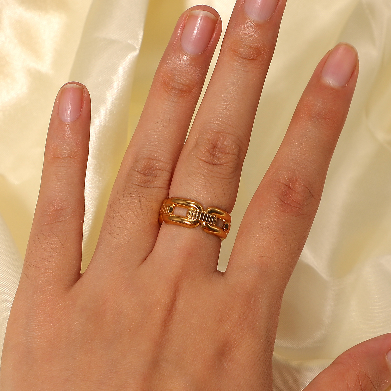 Ring Image 3
