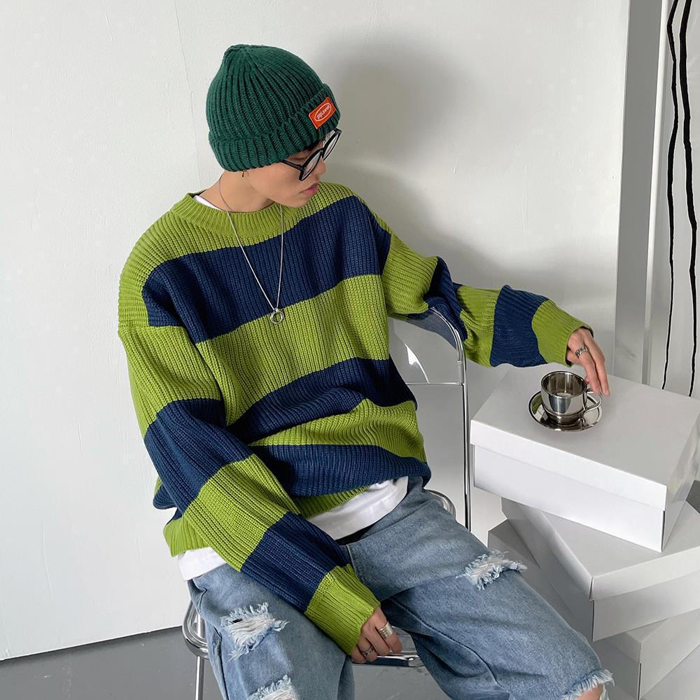 Sweater Image 6