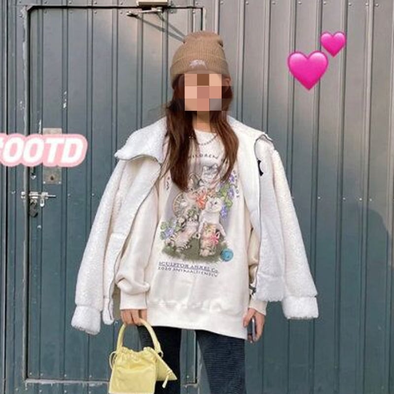 Sweater Image 2