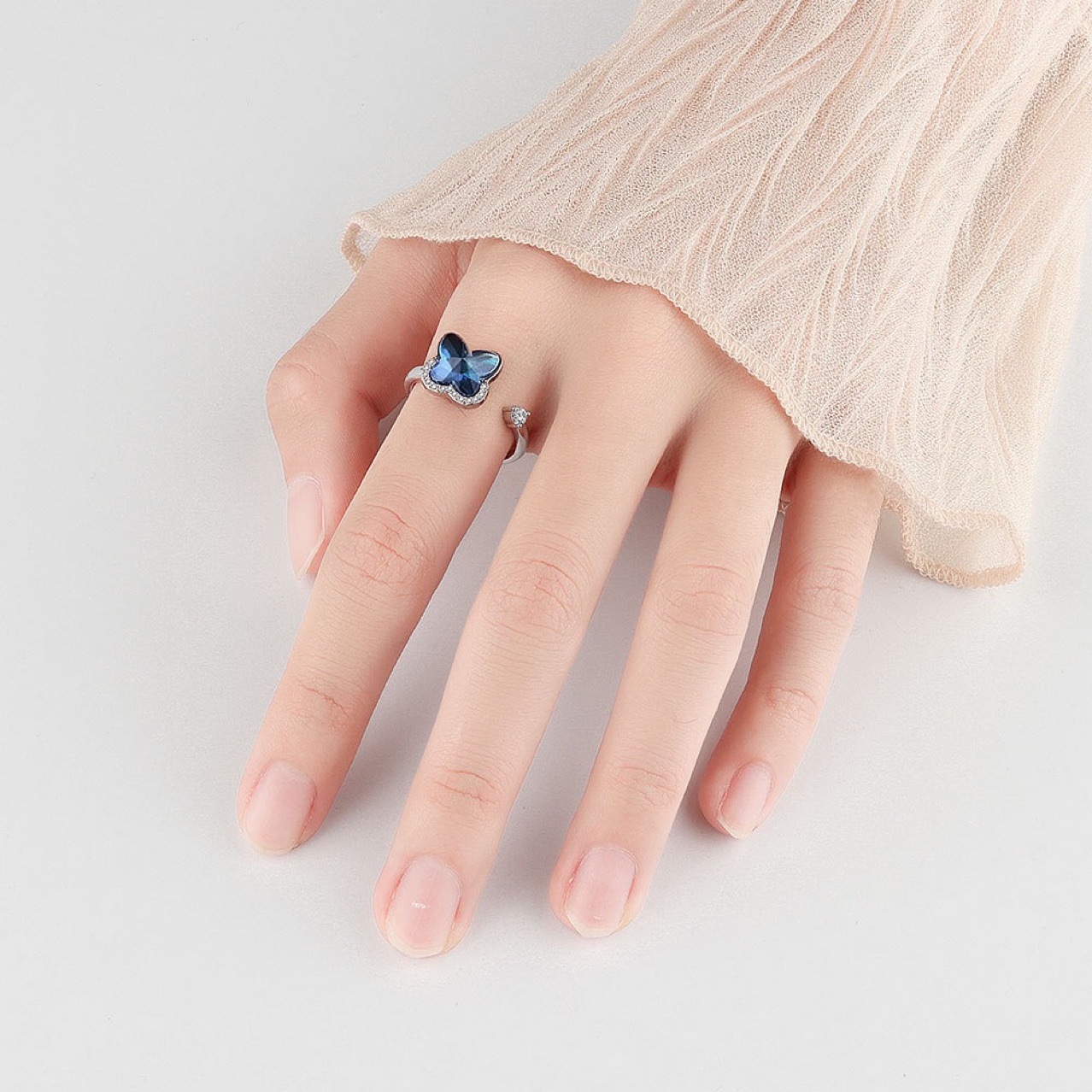 Butterfly Ring Gold