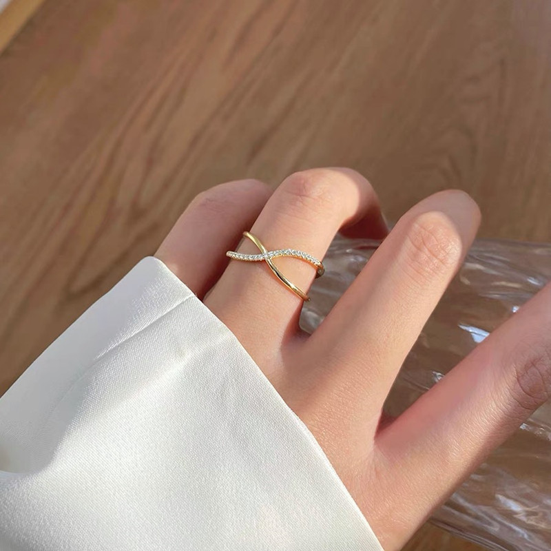 14K Gold Ring Image 3