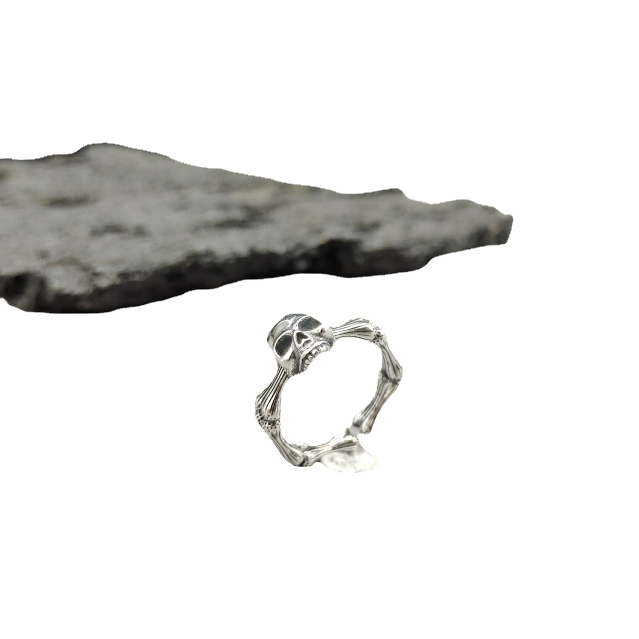Skull Ring Image 5