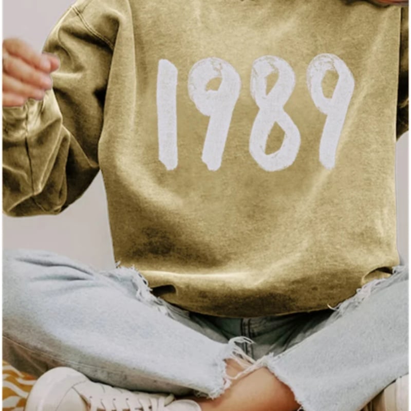 Sweater Image 2