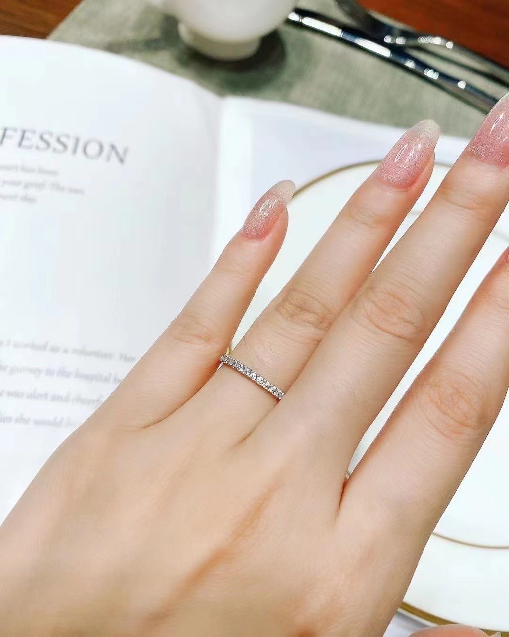 Women's S925 Silver Plated D Color Moissanite Row Ring Image 2
