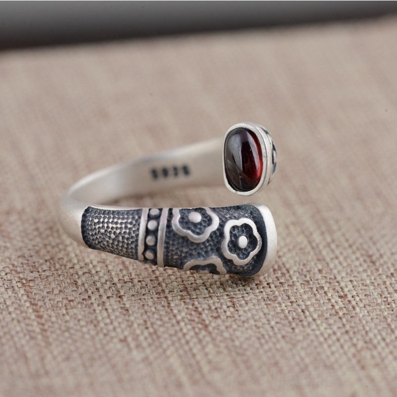 Vintage Thai Silver Craft Ring 5