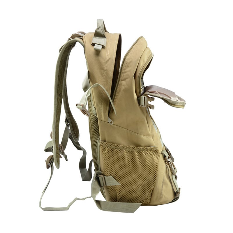 Outdoor Mountaineering Backpack Image 2