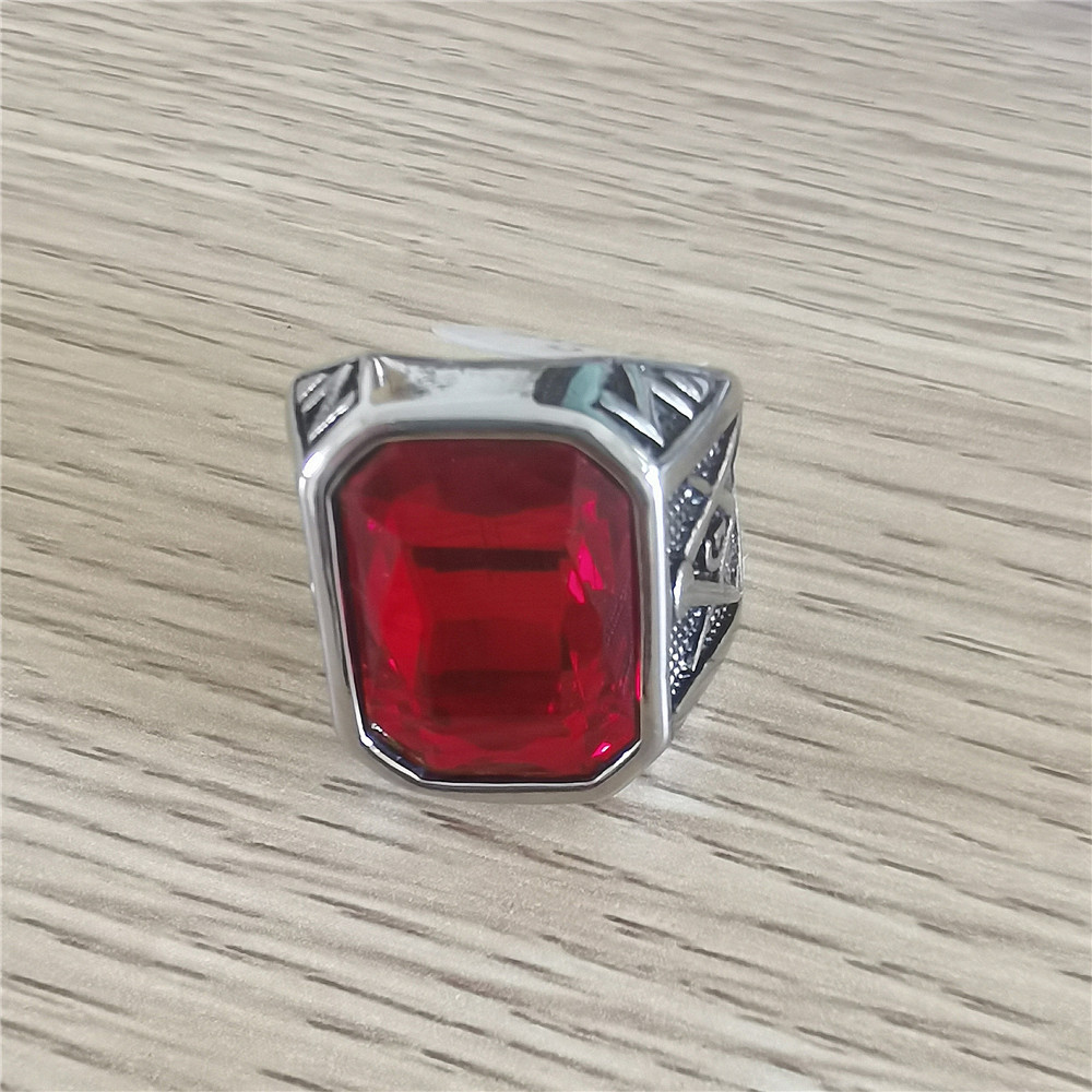Retro Masonic Gem Ring 5