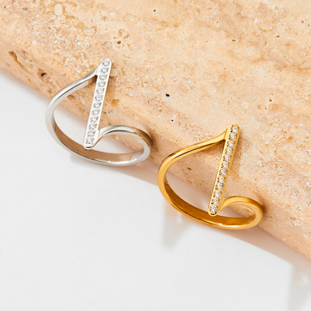 Micro Inlaid Zircon Wave Word Index Finger Ring 5