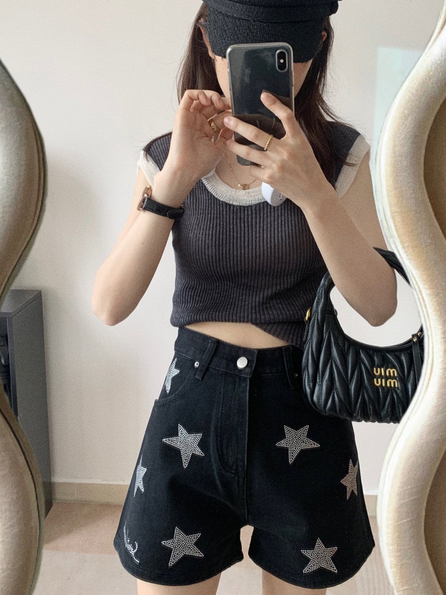 Shorts Image 9