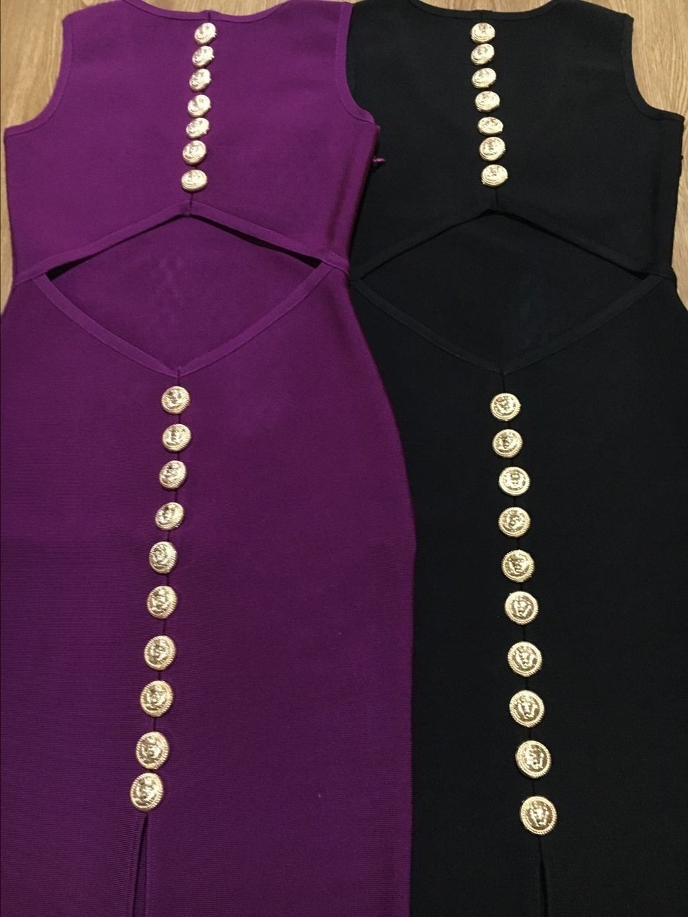 Round Neck Waist-baring Slim-fit Dress Image 7