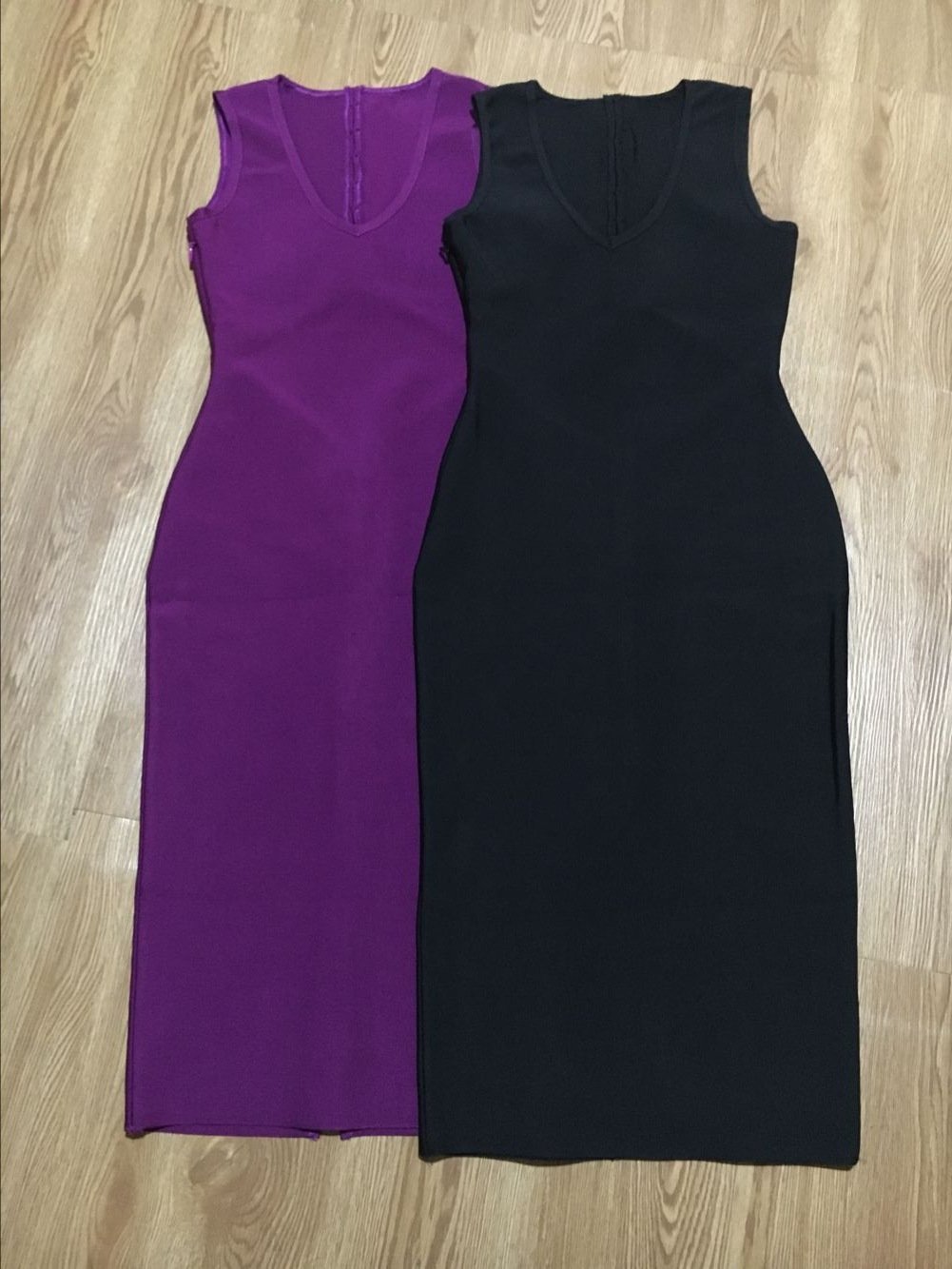 Round Neck Waist-baring Slim-fit Dress Image 6