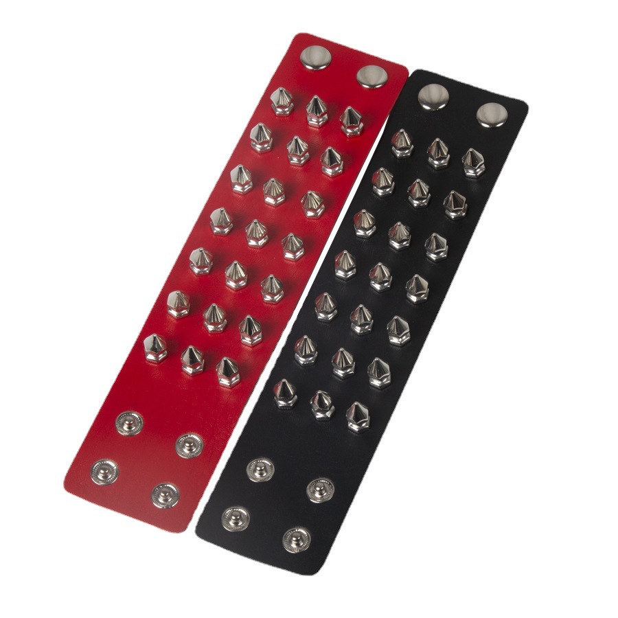 Punk Exaggerated Pointed Rivet Bracelet Image 2
