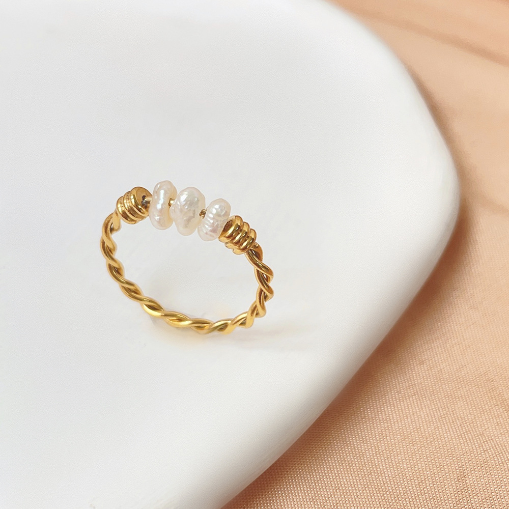 Gold Ring - Size No.7