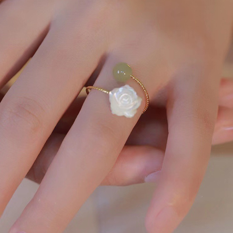 White Rose Index Finger Ring 1