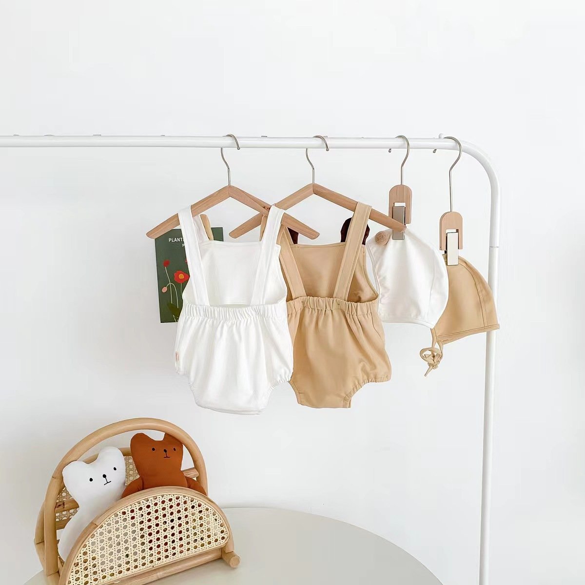 Strap Romper - Fun Style