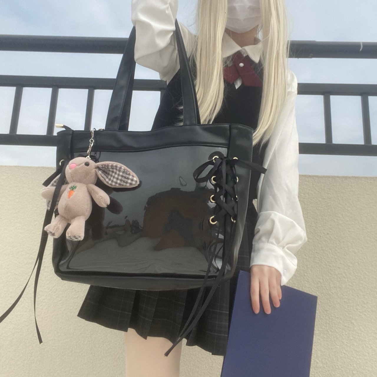 Shoulder Bag Image 3