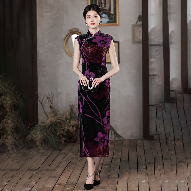 Elegant Dress Image 3