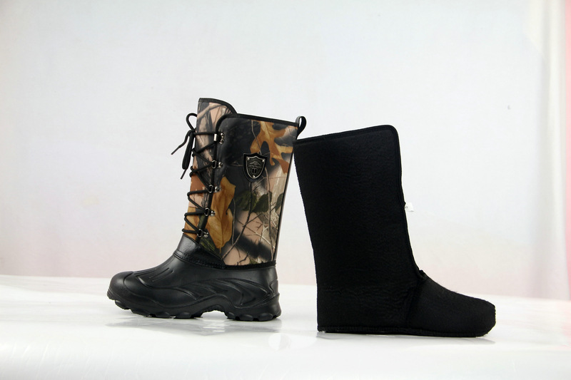 Fishing Boots Image 1