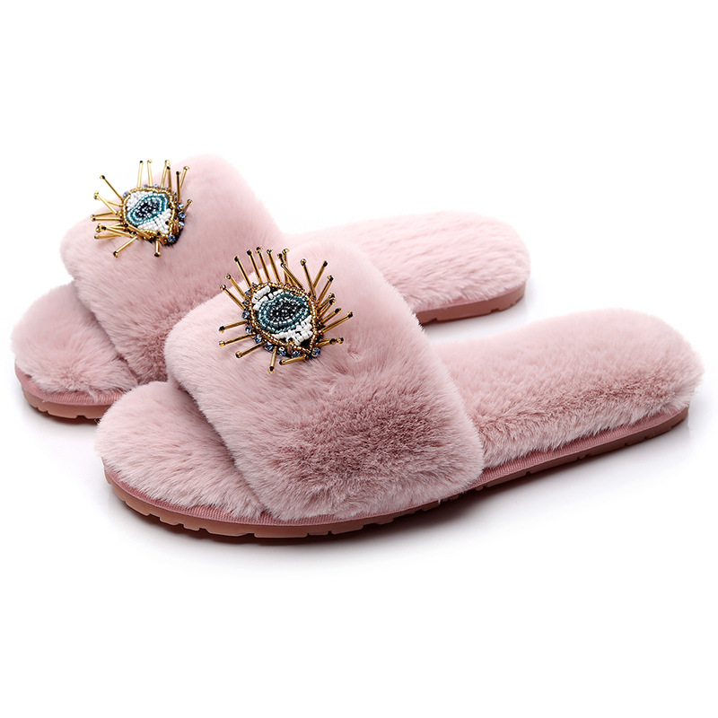 Can Wear Eyelash Slippers Image 3
