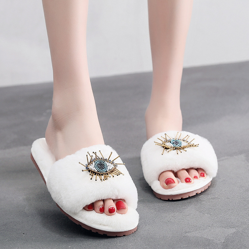 Can Wear Eyelash Slippers Image 2