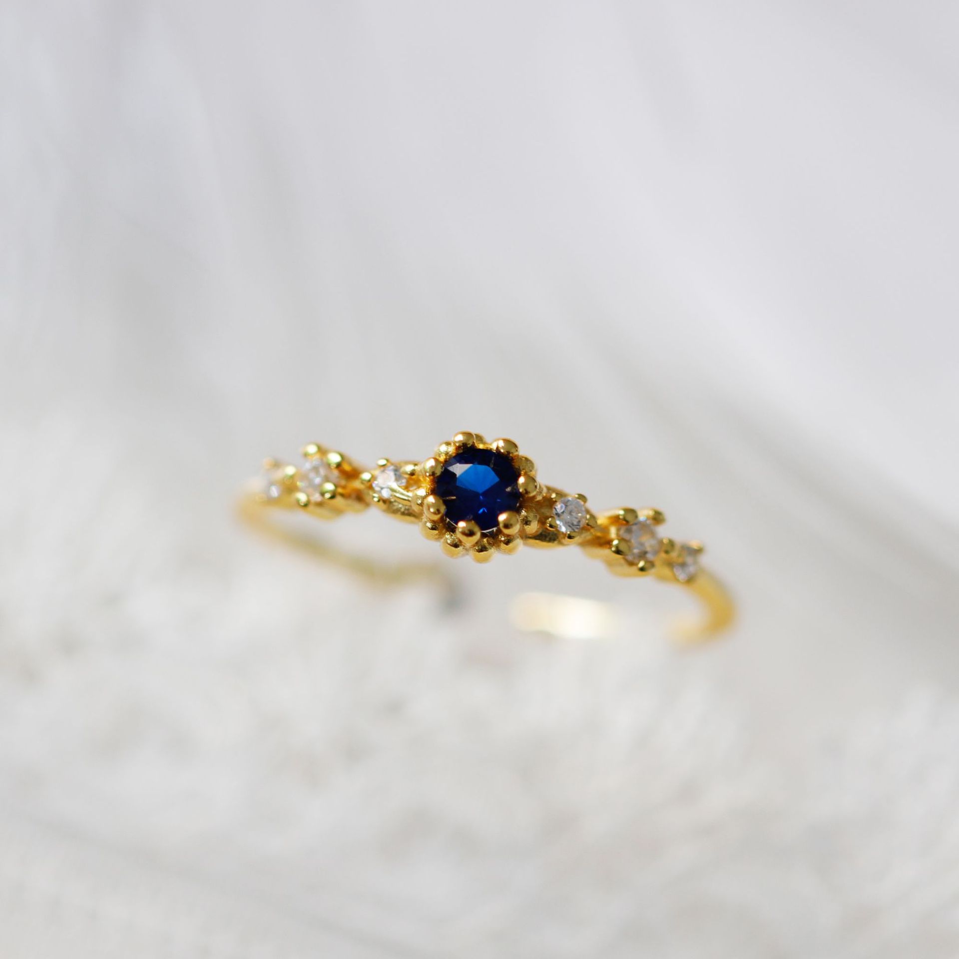 Vintage Blue Zircon Ring 1