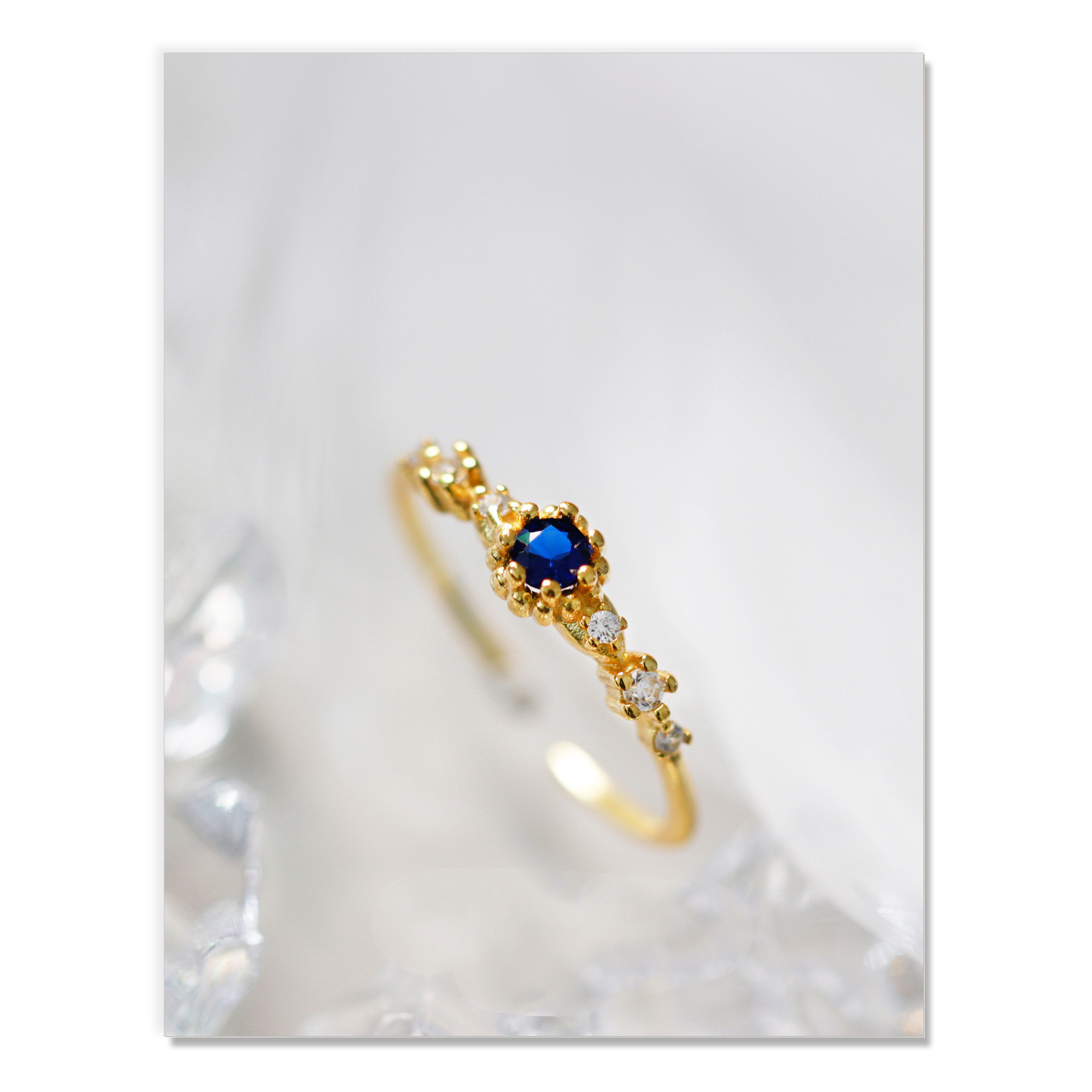 Vintage Blue Zircon Ring 5