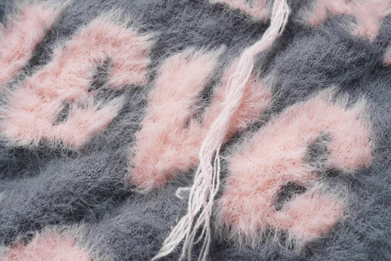 Sweater Image 5
