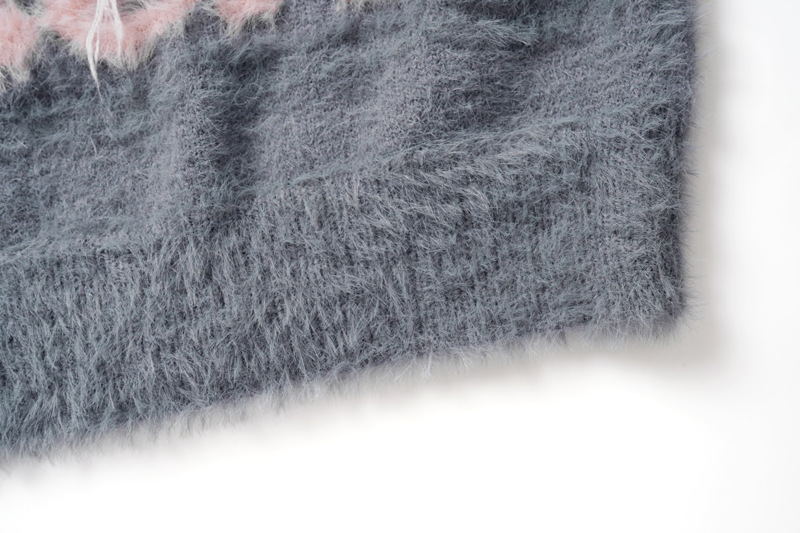 Sweater Image 2