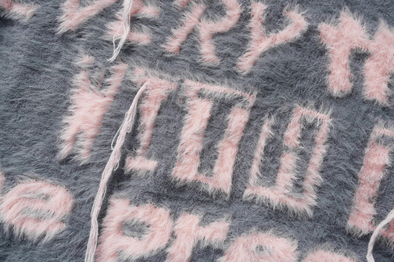 Sweater Image 3