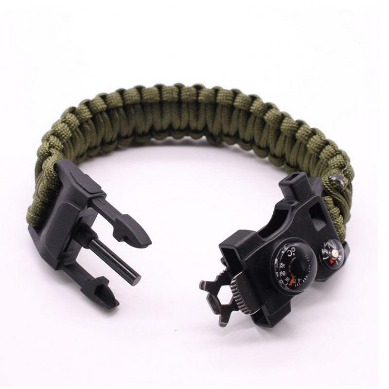 Outdoor Paracord Survival Bracelet 1