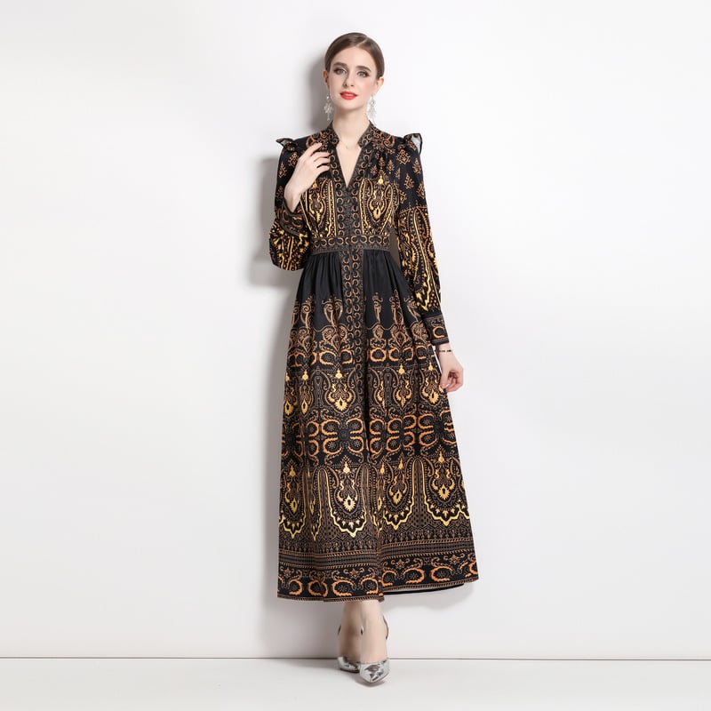 Vintage Court Style Dress 4