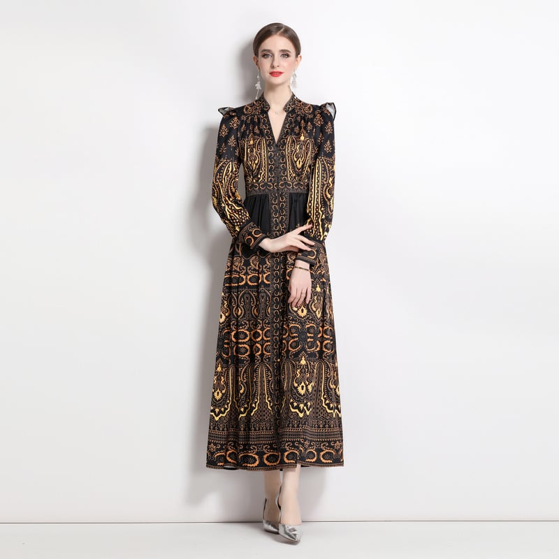 Vintage Court Style Dress 7
