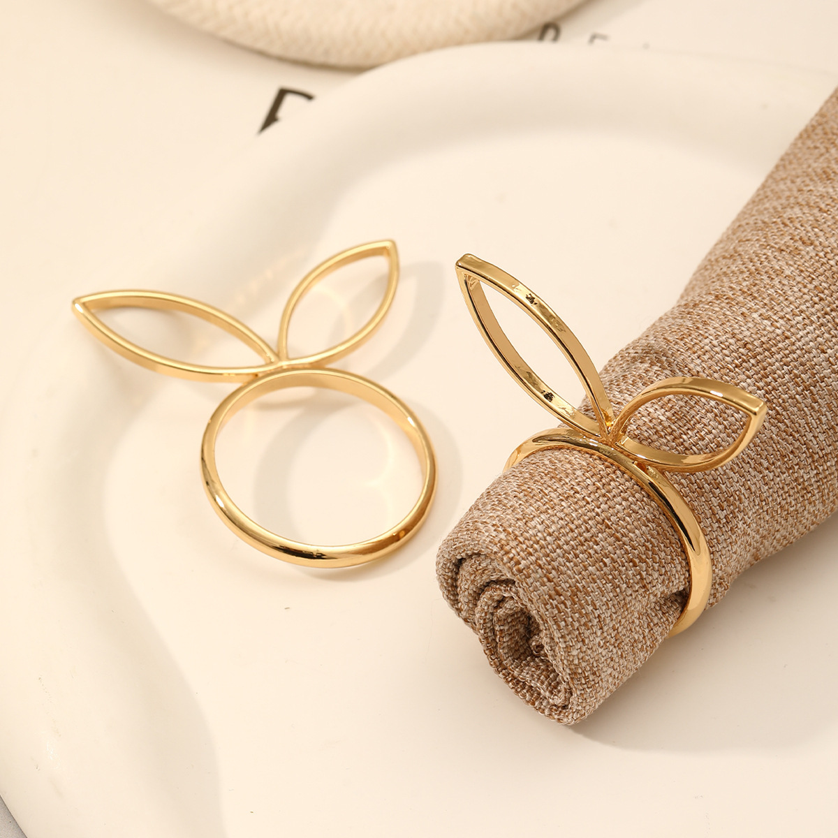 Fashion Alloy Rabbit Head Ring Image 12