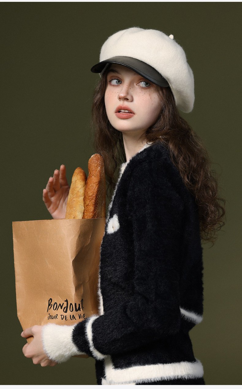 Elegant Winter Beret