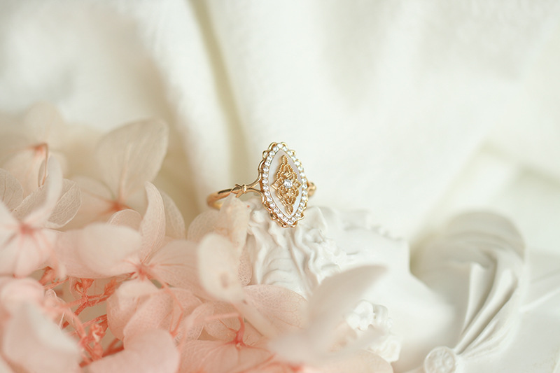 Beautiful Shell Inlay Ring