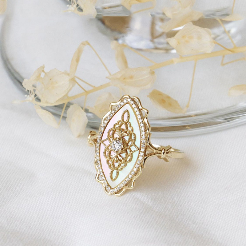 Elegant Zircon Ring
