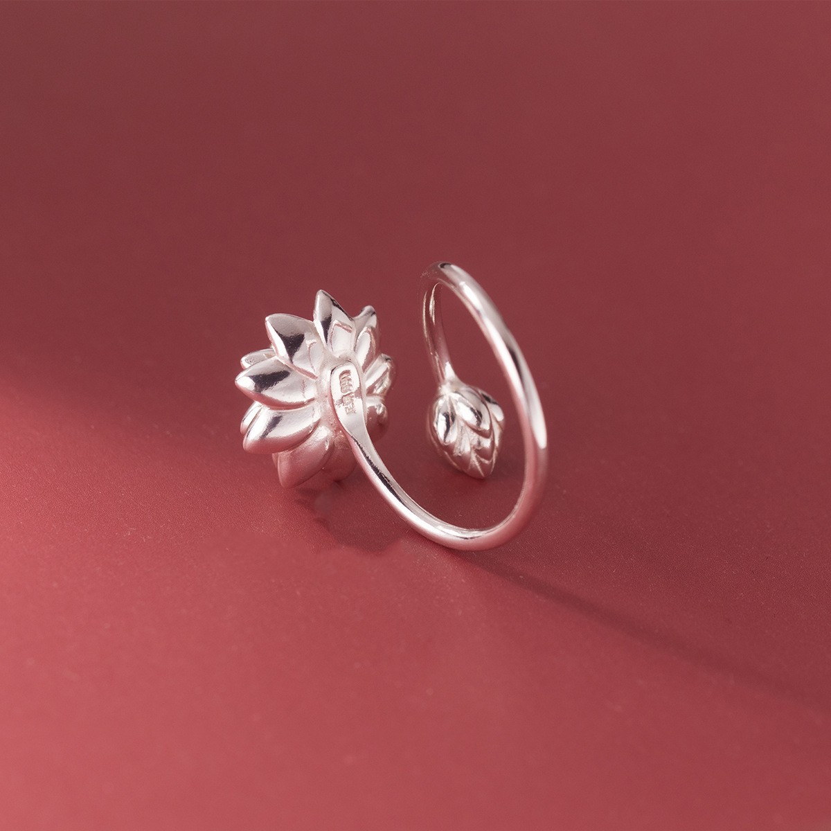 Adjustable Opening Ring