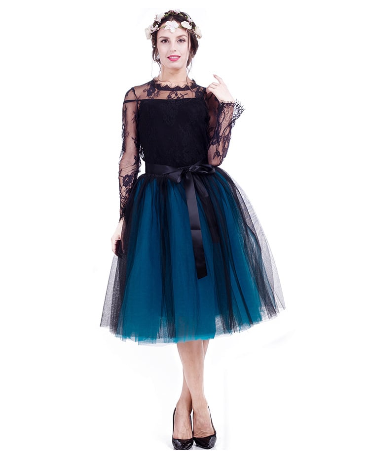 Two-Tone Pettiskirt Image 4