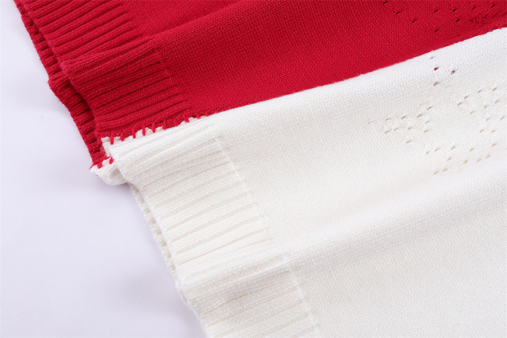Men's Colorblock Letter Crew Neck Sweater - Image 12
