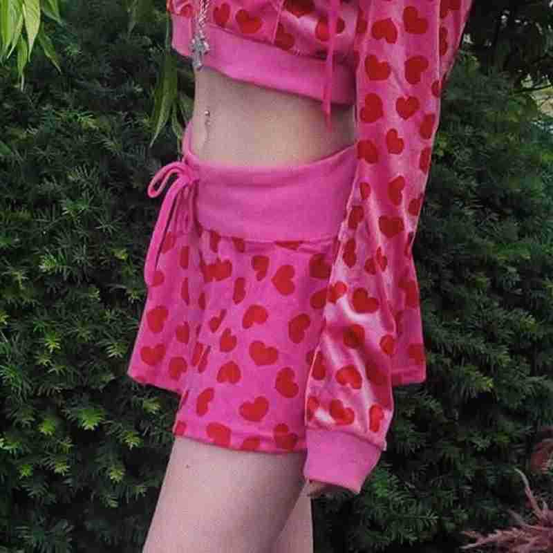 Red Love Velvet Print Women's Clothing Image 2