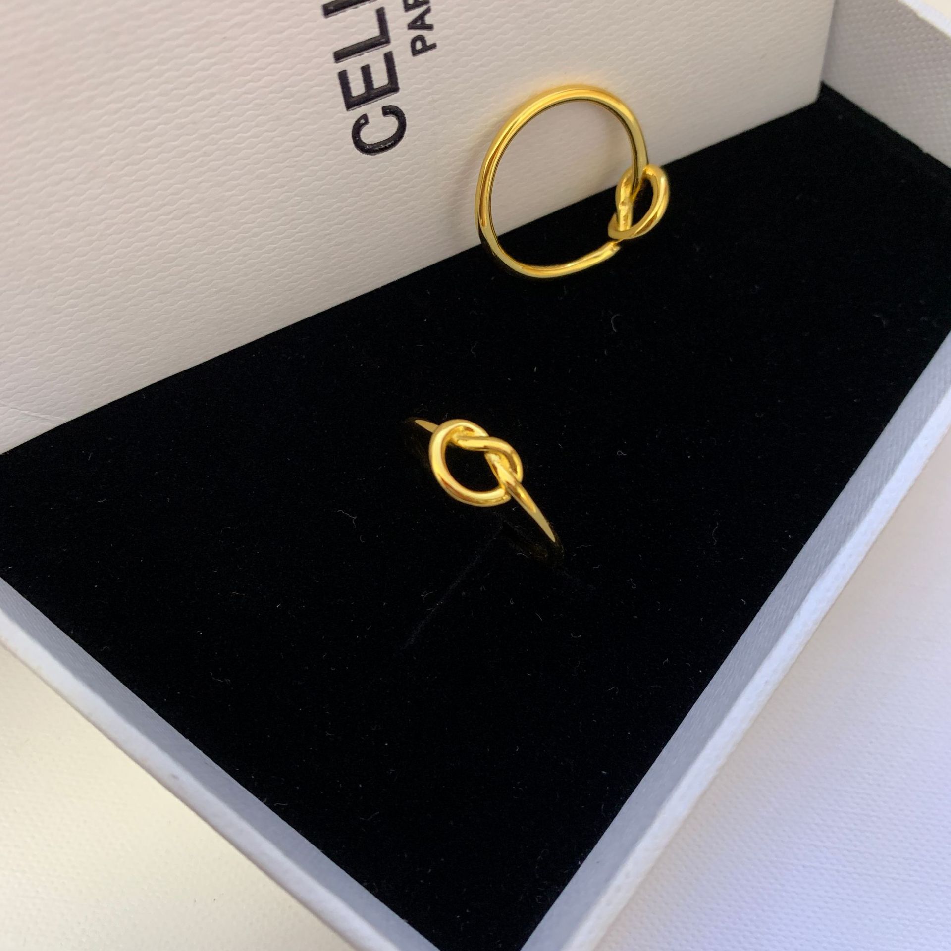 Gold Knotted Ring Image 2