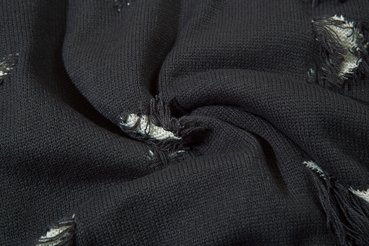 Sweater Image 3