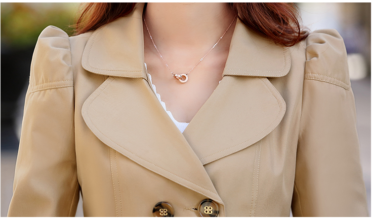 Jacket in Khaki Color