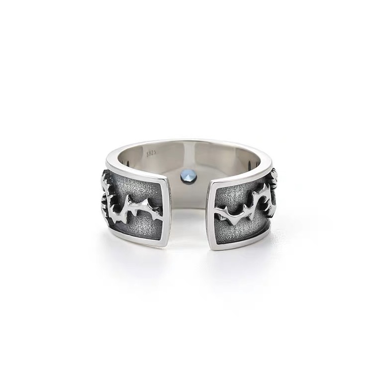 Silver Men's Ruan Ring 3