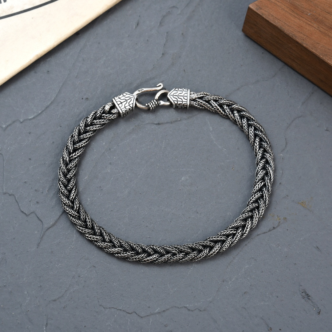 Bracelet Image 4