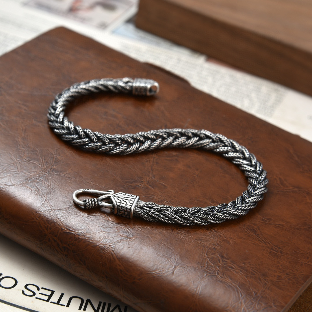 Bracelet Image 3