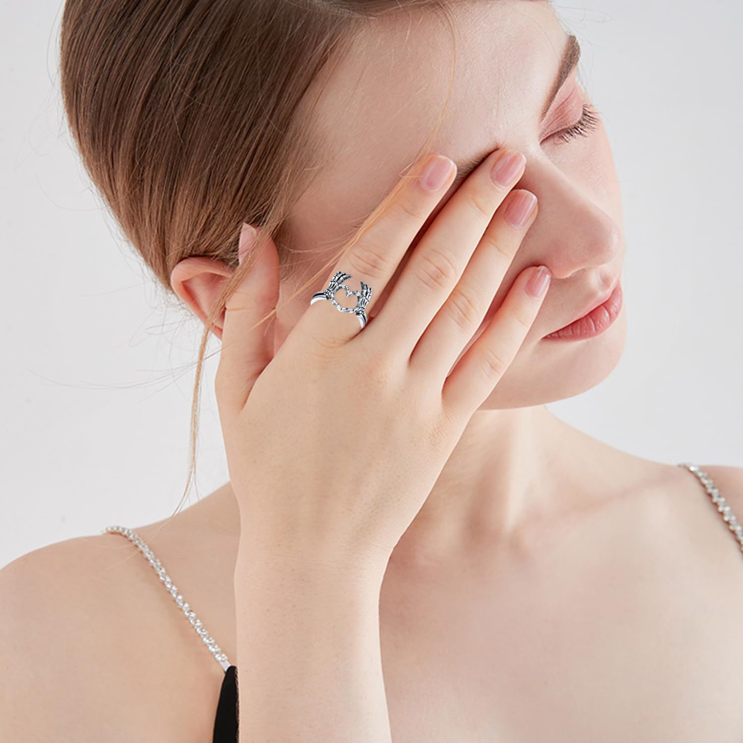 Skull Than Heart Paw Index Finger Retro Ring Image 2