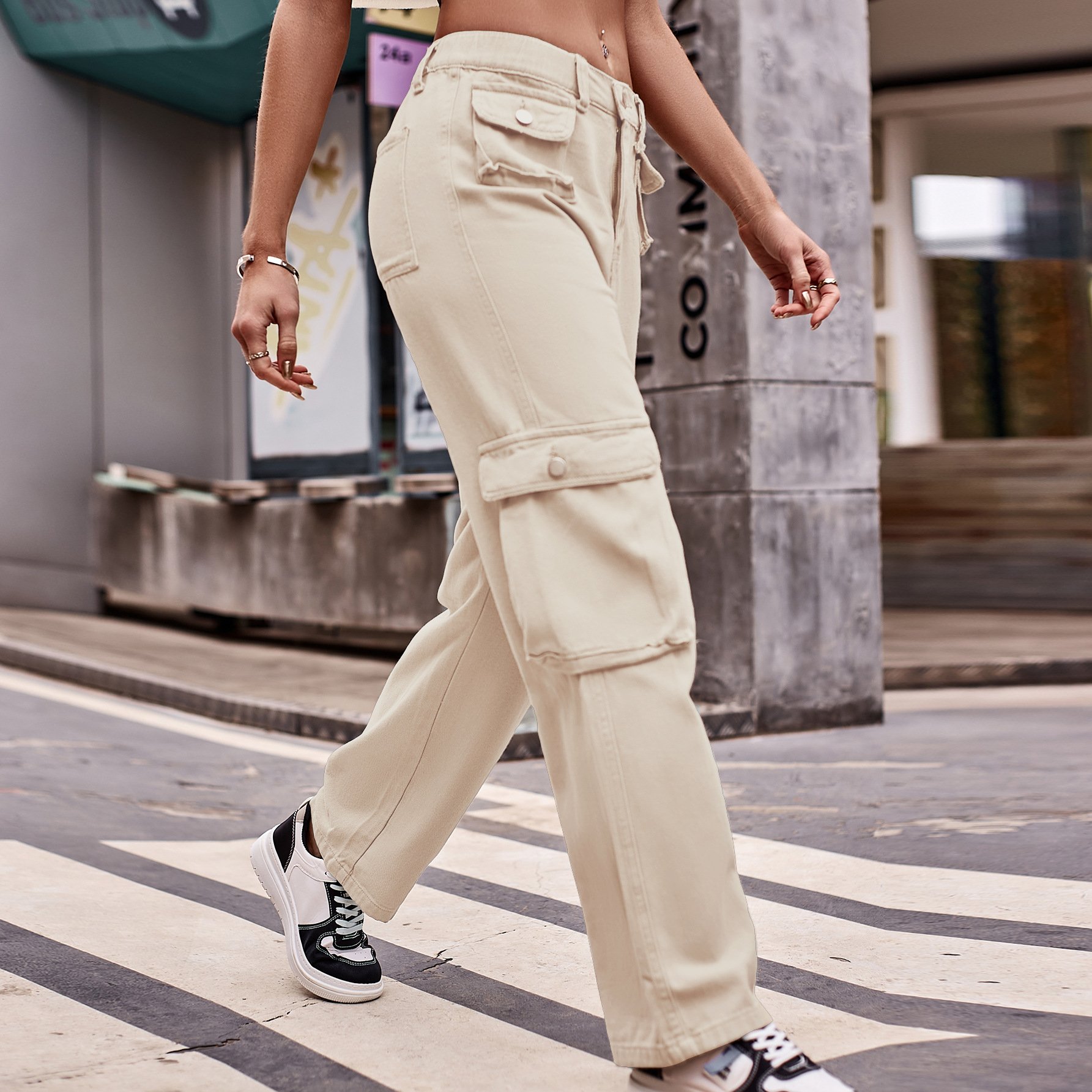 Women's Multi-pocket Jeans 6